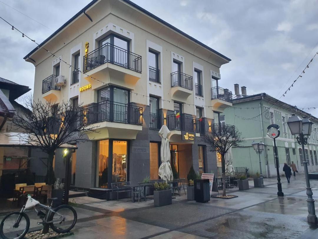 City Rooms Sighetu Marmatiei Exterior photo